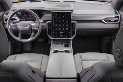 2025 GMC Acadia AT4