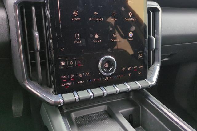 2025 GMC Acadia AT4