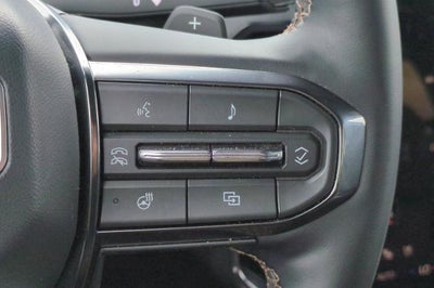 2025 GMC Acadia AT4