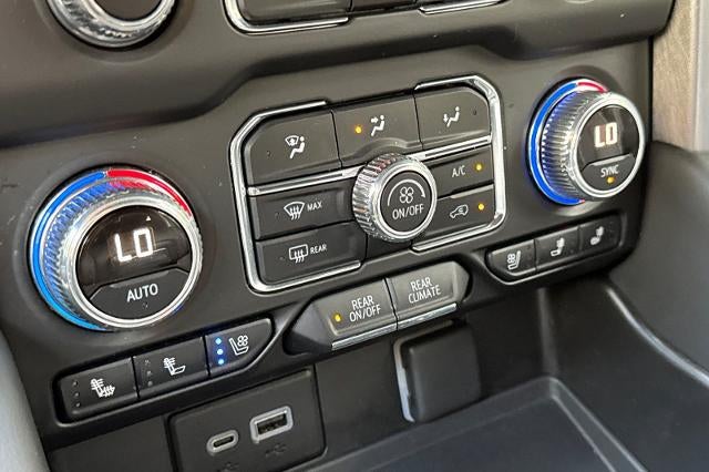 2024 GMC Yukon SLT