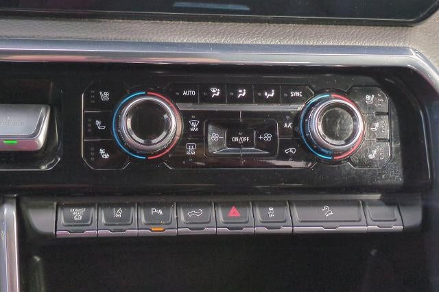 2025 GMC Sierra 3500 HD Denali