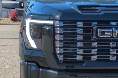 2025 GMC Sierra 3500 HD Denali Ultimate