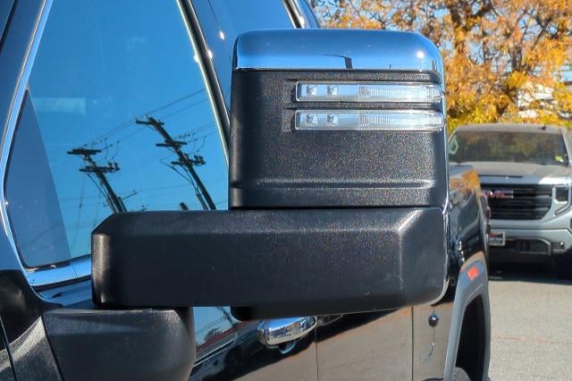 2025 GMC Sierra 3500 HD Denali Ultimate