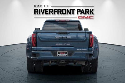 2026 GMC Sierra 3500 HD Denali Ultimate DRW
