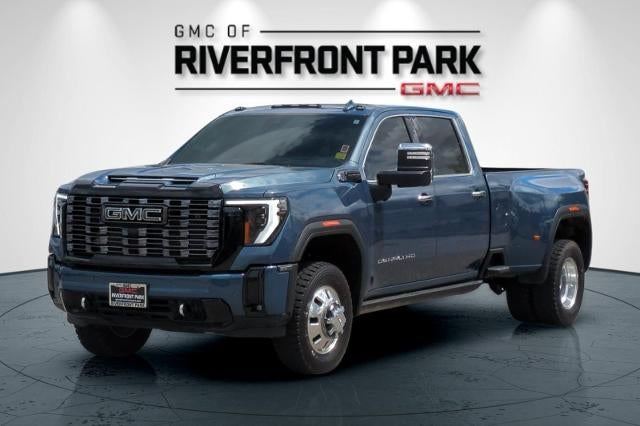 2026 GMC Sierra 3500 HD Denali Ultimate DRW
