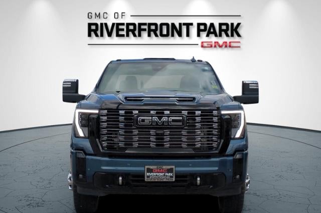 2026 GMC Sierra 3500 HD Denali Ultimate DRW