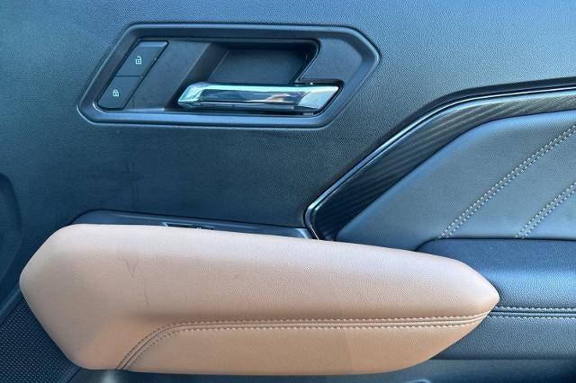 2023 GMC Canyon AT4