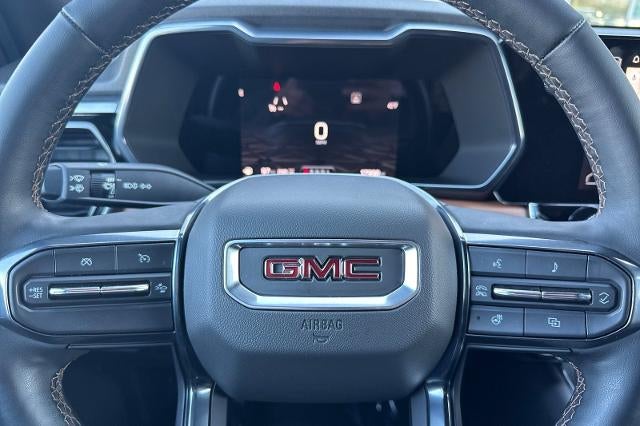 2023 GMC Canyon AT4