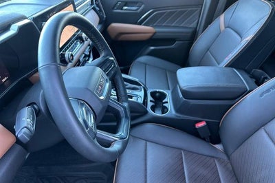 2023 GMC Canyon AT4