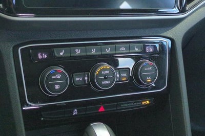 2023 Volkswagen Atlas 3.6L V6 SEL R-Line Black