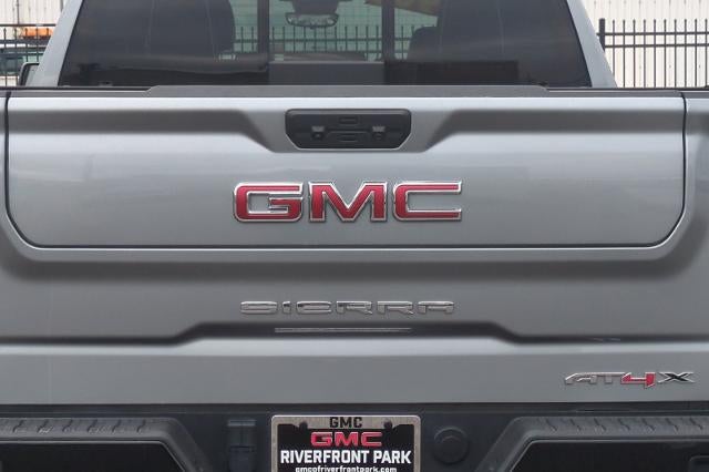 2024 GMC Sierra 1500 AT4X