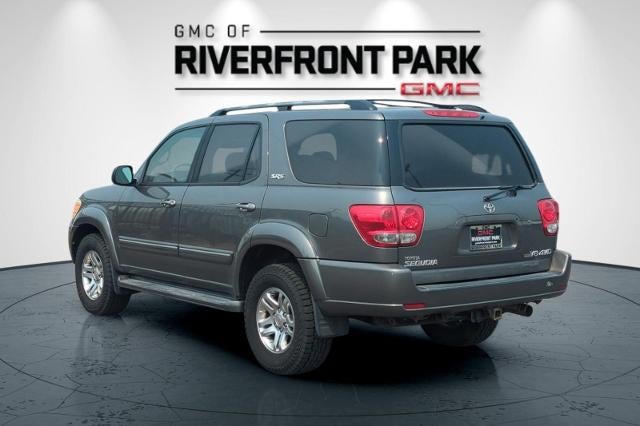2005 Toyota Sequoia SR5