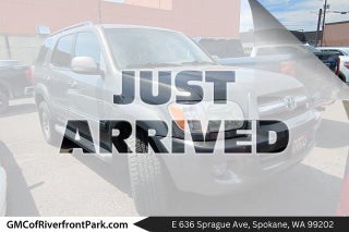 2005 Toyota Sequoia SR5
