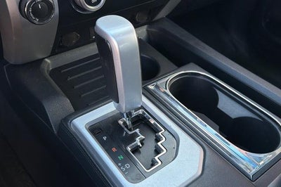 2017 Toyota Tundra 4WD Platinum