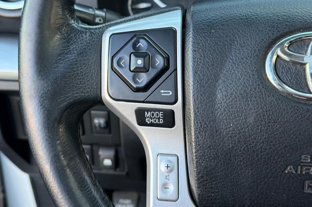 2017 Toyota Tundra 4WD Platinum