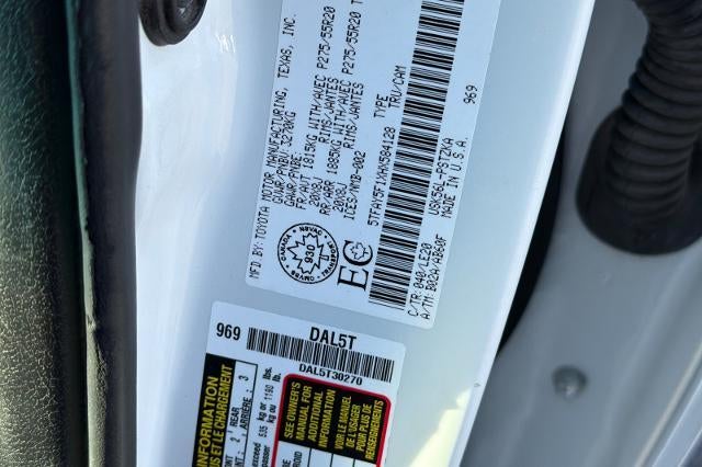 2017 Toyota Tundra 4WD Platinum
