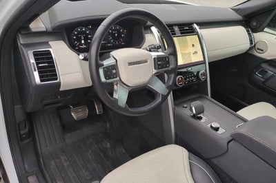 2023 Land Rover Discovery HSE R-Dynamic