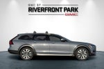 2022 Volvo V90 Cross Country Base