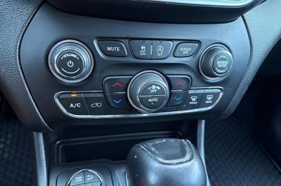 2022 Jeep Cherokee Trailhawk