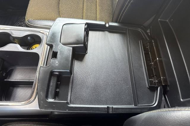 2016 RAM 1500 Sport