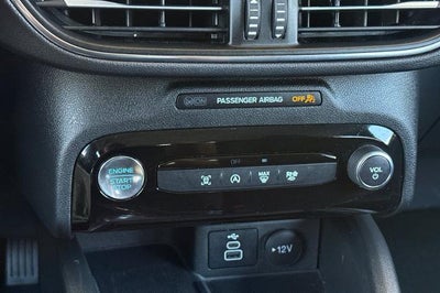 2025 Ford Escape Platinum