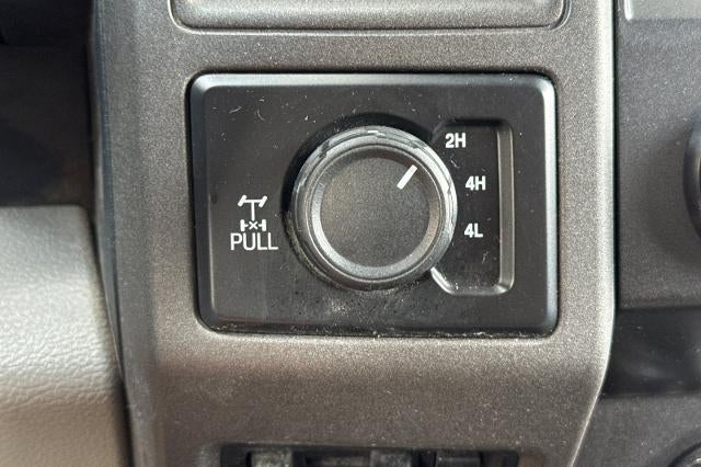 2022 Ford Super Duty F-350 SRW XL