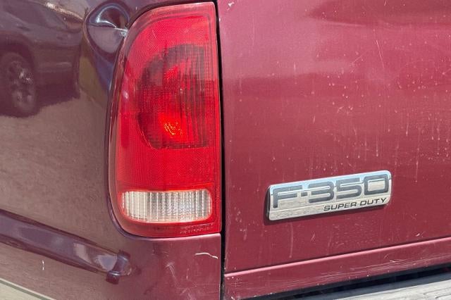 2006 Ford Super Duty F-350 SRW XL