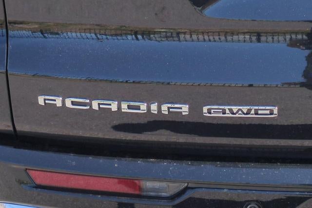 2025 GMC Acadia Denali