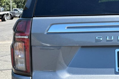 2022 Chevrolet Suburban LT
