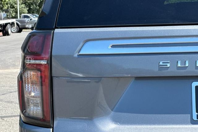2022 Chevrolet Suburban LT