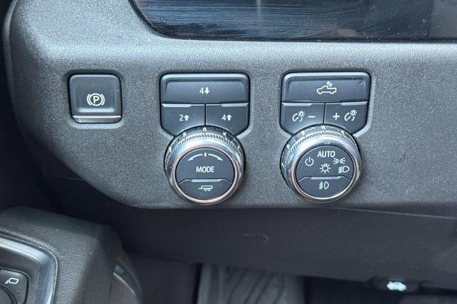 2025 GMC Sierra 3500 HD SLE