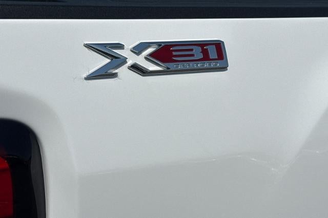 2025 GMC Sierra 3500 HD SLE