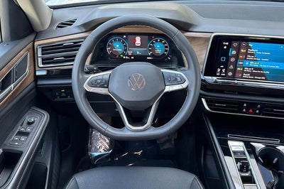 2024 Volkswagen Atlas 2.0T SE w/Technology