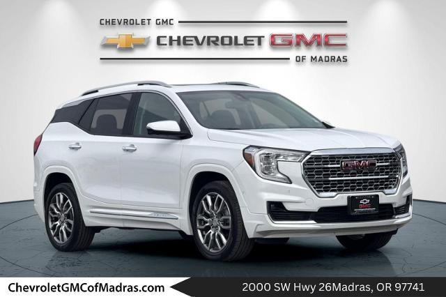2023 GMC Terrain Denali