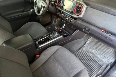 2016 Toyota Tacoma SR5