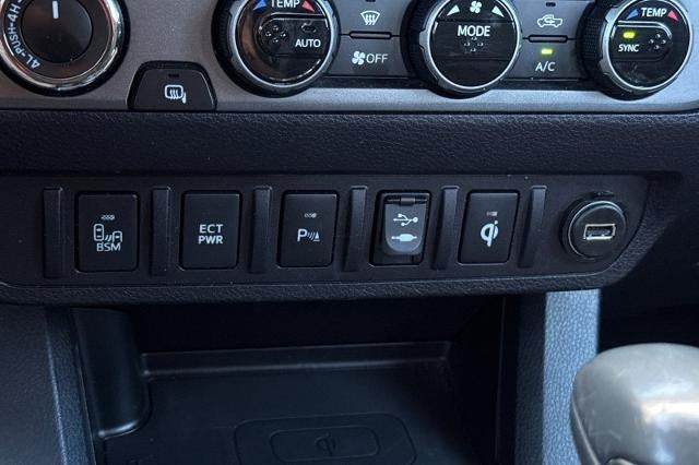 2017 Toyota Tacoma SR5