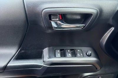 2020 Toyota Tacoma 4WD SR5