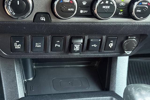 2020 Toyota Tacoma 4WD SR5
