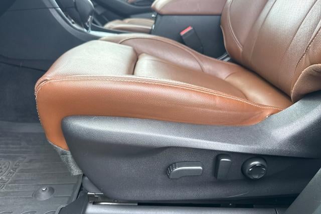 2023 Subaru Ascent Touring