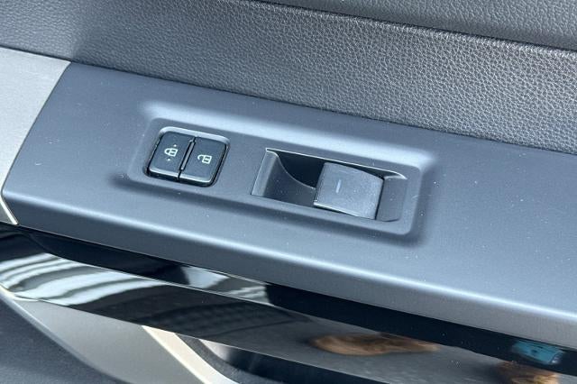 2022 Toyota Tundra 4WD Limited