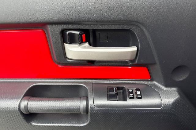 2012 Toyota FJ Cruiser BASE