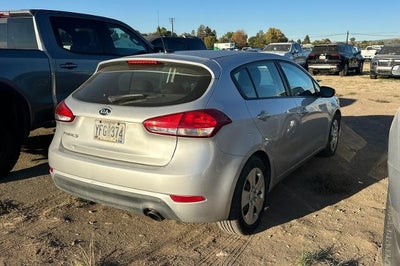 2016 Kia Forte 5-Door LX