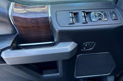 2017 Ford Super Duty F-350 SRW Platinum