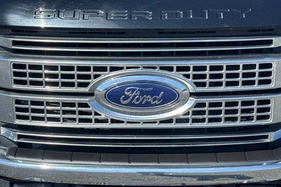 2017 Ford Super Duty F-350 SRW Platinum