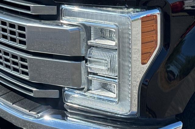 2017 Ford Super Duty F-350 SRW Platinum