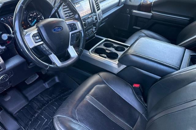 2017 Ford Super Duty F-350 SRW Platinum