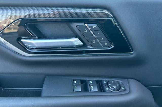 2025 GMC Yukon XL Elevation - Photo 10