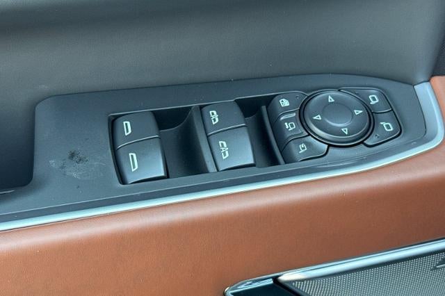 2026 GMC Sierra 3500HD Denali Ultimate - Photo 11