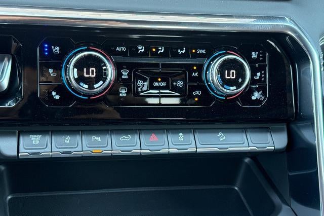 2026 GMC Sierra 3500HD Denali Ultimate - Photo 23