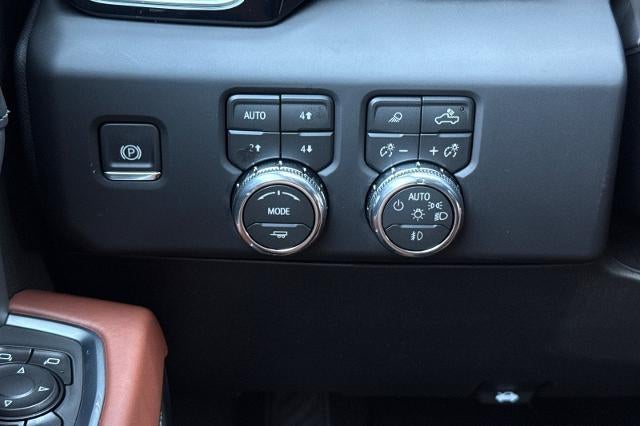 2026 GMC Sierra 3500HD Denali Ultimate - Photo 30